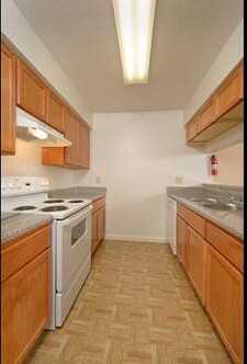 9220 Clarewood Dr #C1 - Photo 3 of 5