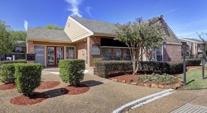 12261 Fondren Rd #C2 - Photo 2 of 9