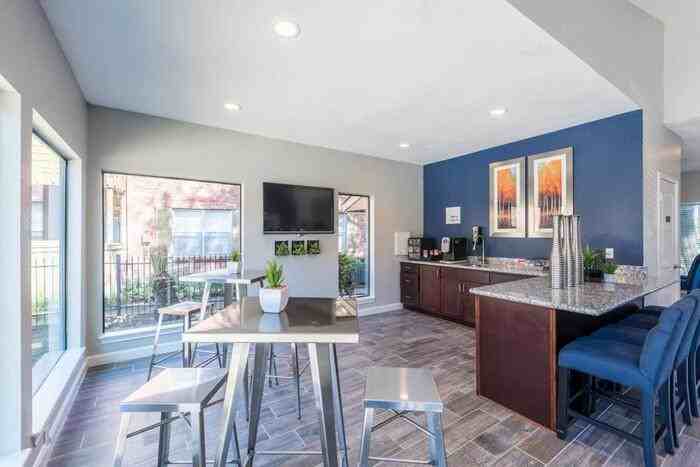 10750 Westbrae Pkwy #C2 - Photo 5 of 12