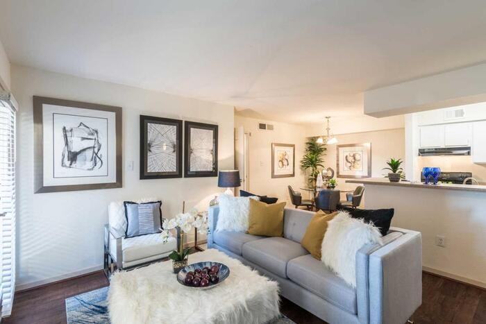 10750 Westbrae Pkwy #B2 - Photo 6 of 12