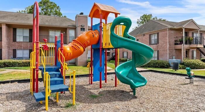 3950 Ashburnham Dr #A1 - Photo 4 of 17