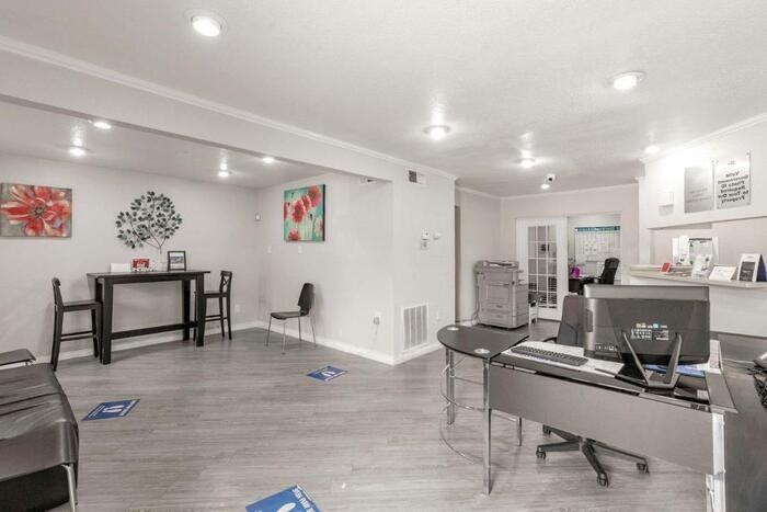 2700 S Dairy Ashford Rd #D2 - Photo 5 of 22