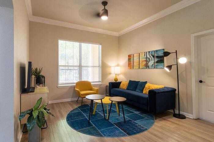 4001 Fannin St #B4 - Photo 6 of 28