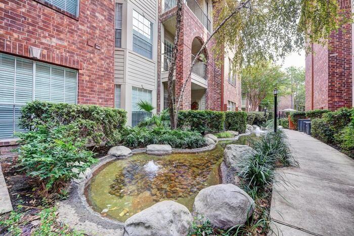 1901 Post Oak Park Dr #C5 - Photo 6 of 41