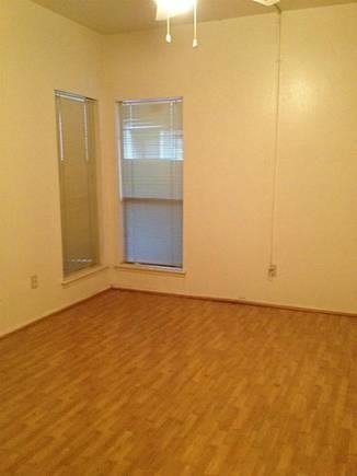 6602 Harbor Town Dr #C1 - Photo 6 of 6