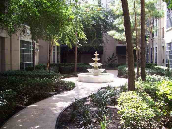 1901 Post Oak Park Dr #B4 - Photo 4 of 42