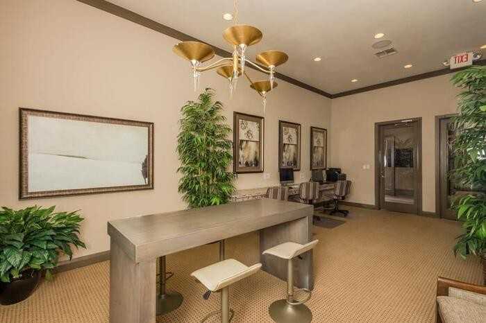 9100 Westheimer Rd #C7 - Photo 7 of 30