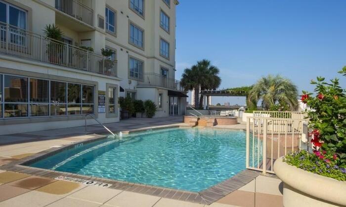 2323 Mccue Rd #D1 - Photo 3 of 22