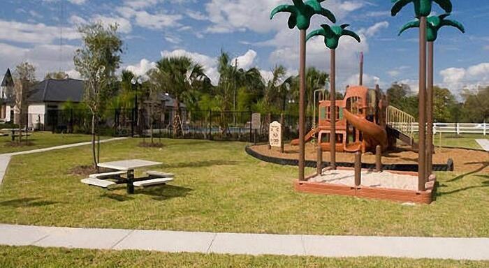 503 West Rd #E1 - Photo 6 of 9