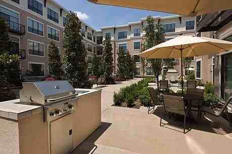 2424 Sawyer Heights St #B2 - Photo 7 of 21