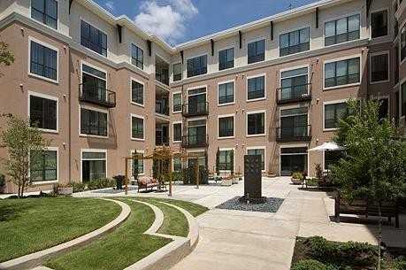 2424 Sawyer Heights St #B5 - Photo 4 of 24