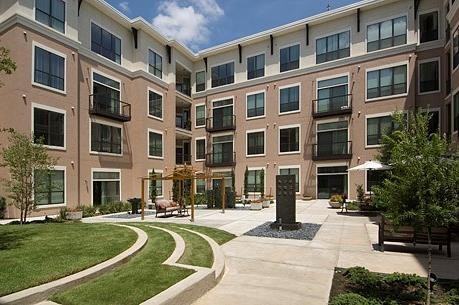 2424 Sawyer Heights St #B12 - Photo 4 of 31