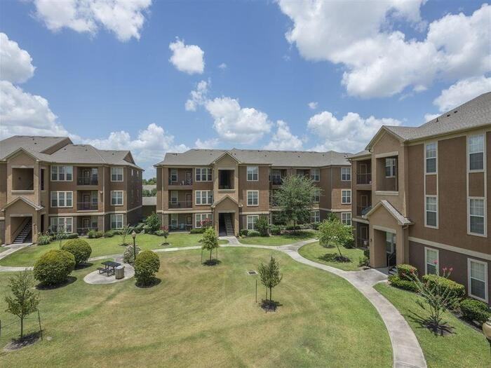 8989 West Rd #B3 - Photo 5 of 43