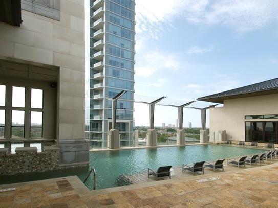 2800 Kirby Dr #C12 - Photo 7 of 22