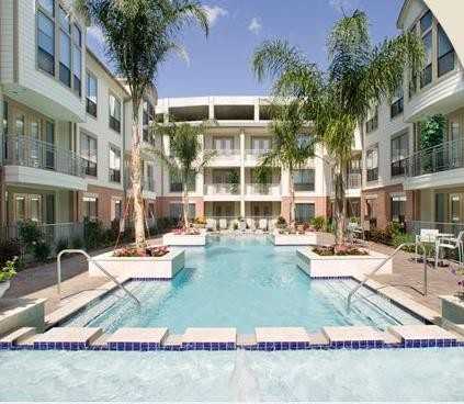 2401 S Gessner Rd #C9 - Photo 3 of 25