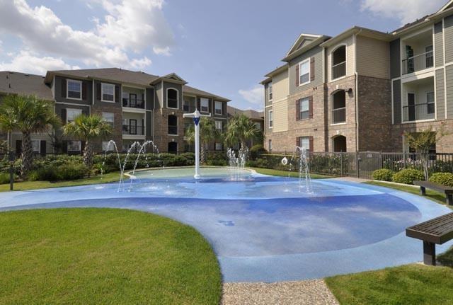 1111 Falcon Park Dr #B3 - Photo 3 of 22