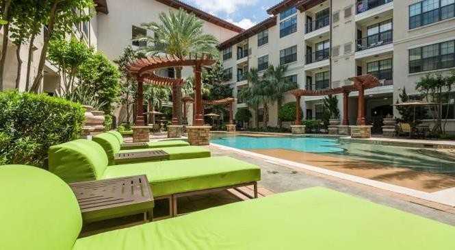 3 Hermann Museum Circle Dr #B8 - Photo 6 of 34