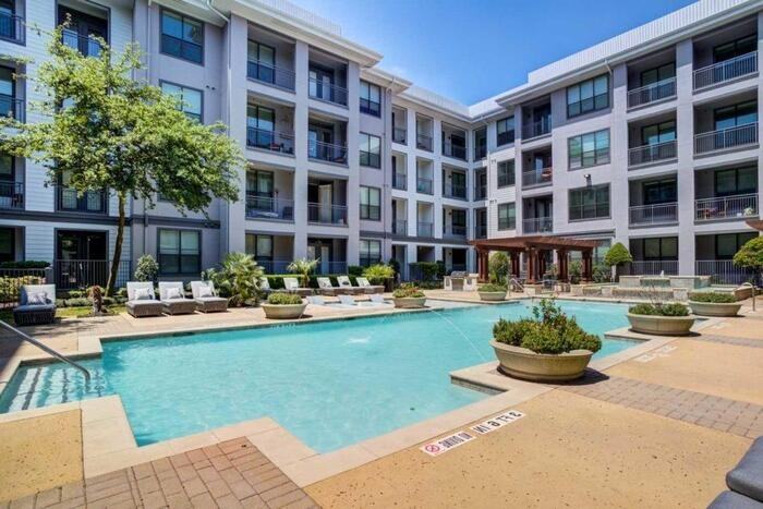 7600 Highmeadow Dr #B4 - Photo 2 of 29