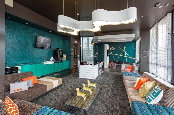 2411 Washington Ave #C3 - Photo 7 of 30