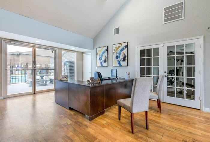 1010 Magnolia St #D1 - Photo 3 of 13