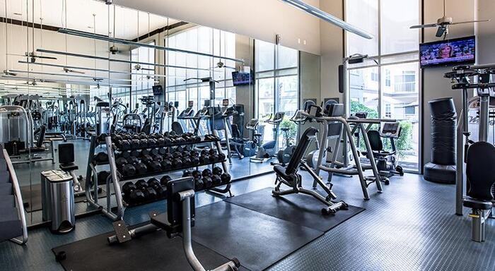 1725 Crescent Plaza Dr #B1 - Photo 3 of 7