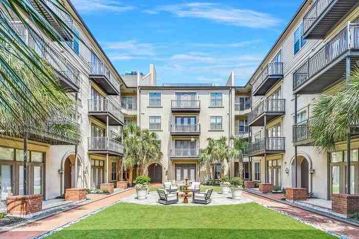 2727 Revere St #C7 - Photo 5 of 26