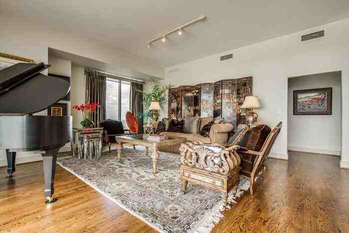 1400 Mckinney St #B6 - Photo 6 of 19