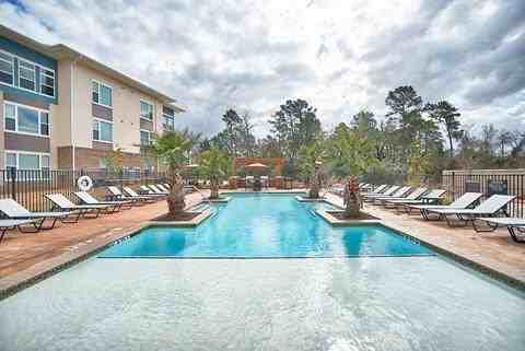 4949 W Davis St #D1 - Photo 2 of 20