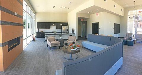 4949 W Davis St #B1 - Photo 7 of 21