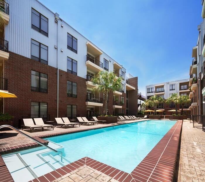 2125 Yale St #C5 - Photo 2 of 21