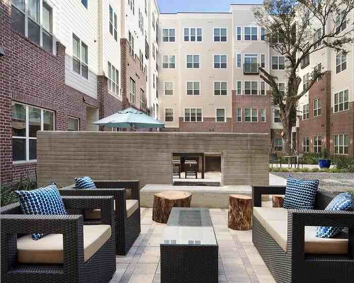 4100 Greenbriar Dr #A1 - Photo 5 of 21