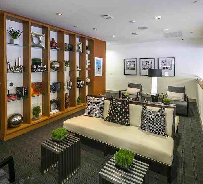 5353 Fannin St #B8 - Photo 7 of 28