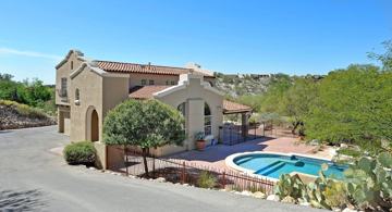 featured image of 5181 N Calle Bujia