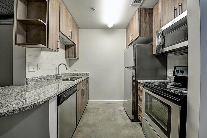 3550 Main St #B1 - Photo 4 of 7