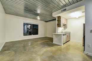 3550 Main St #B5 - Photo 1 of 1