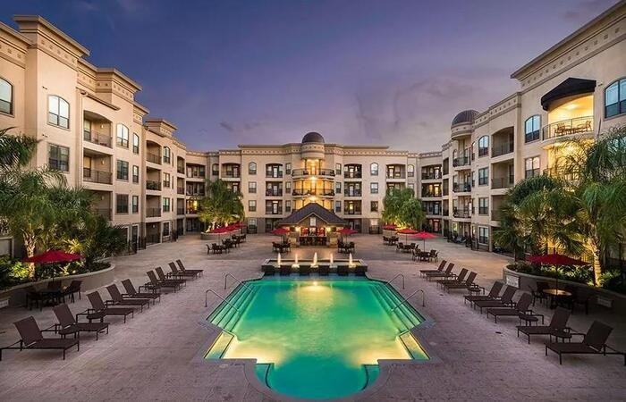 4550 N Braeswood Blvd #B3 - Photo 3 of 29