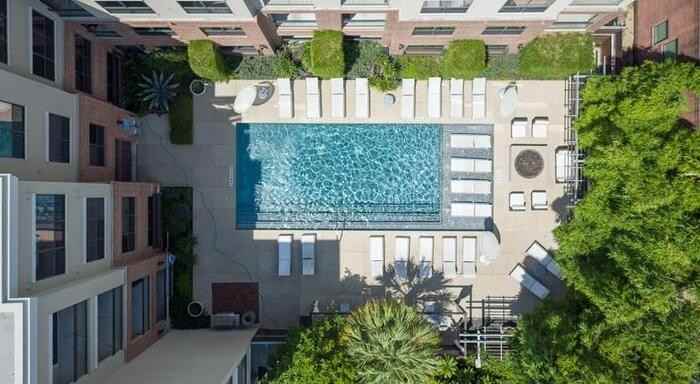 2700 Brazos St #B3 - Photo 2 of 17