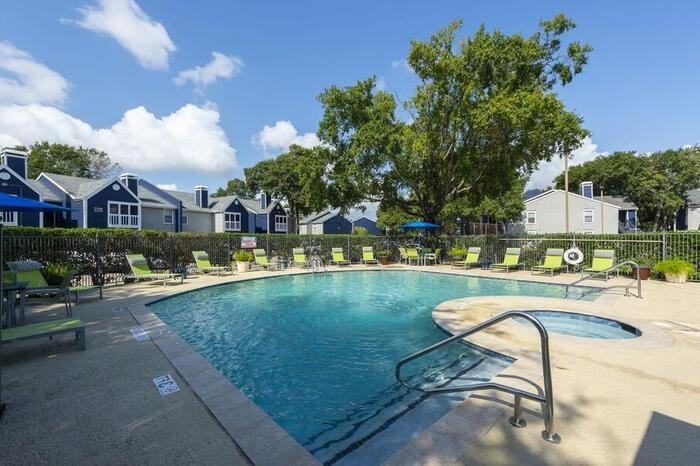 3300 Rollingbrook Dr #B1 - Photo 6 of 27