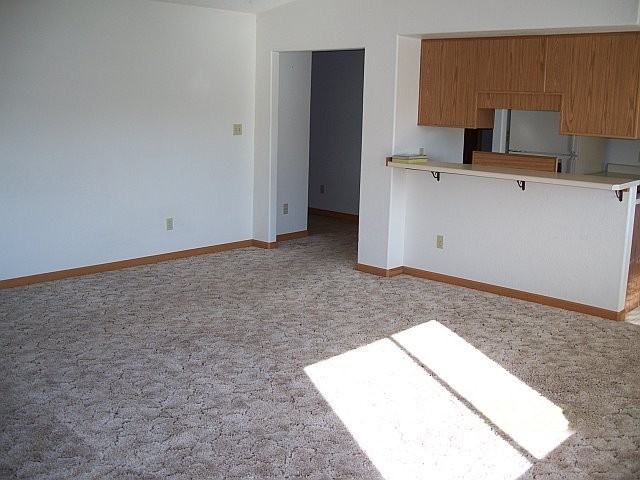 268 E Lynwood St - Photo 2 of 8