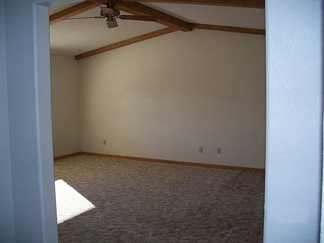 268 E Lynwood St - Photo 3 of 8