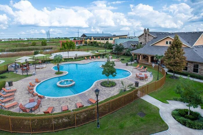 11575 Pearland Pkwy #C1 - Photo 2 of 26