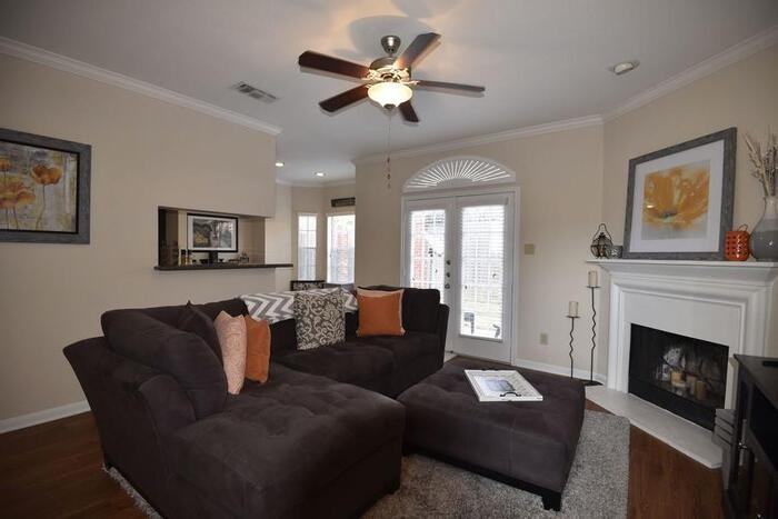 2380 Bering Dr #C1 - Photo 4 of 7