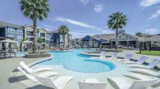 2205 W Walker St #C2 - Photo 1 of 1