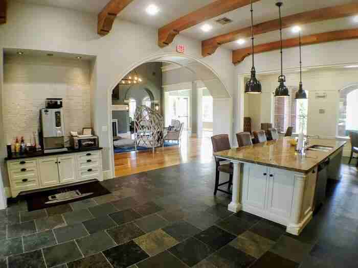 3717 Emmett Hutto Blvd #C9 - Photo 7 of 33