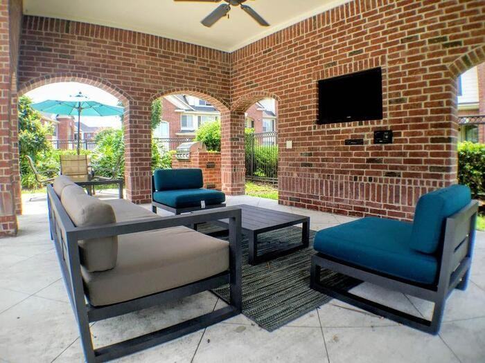 3717 Emmett Hutto Blvd #B1 - Photo 4 of 30