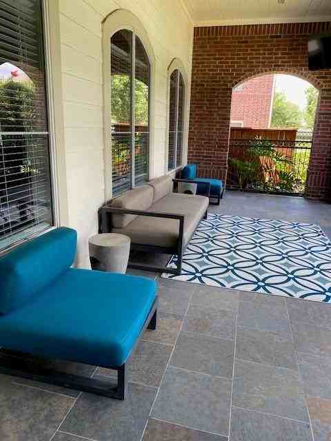 3717 Emmett Hutto Blvd #B10 - Photo 5 of 36