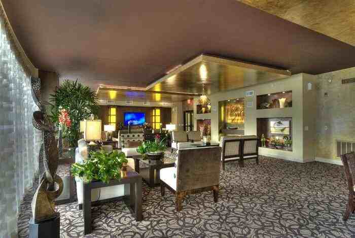 1255 N Post Oak Rd #B3 - Photo 4 of 25