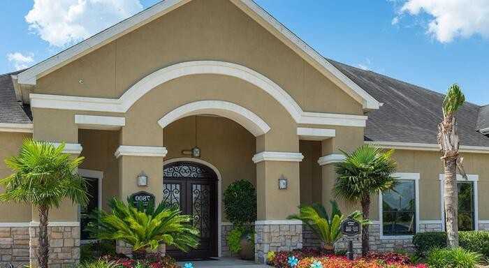 7800 N Sam Houston Pkwy E #C1 - Photo 2 of 26