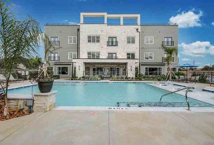 21077 Kingsland Blvd #A1 - Photo 2 of 26