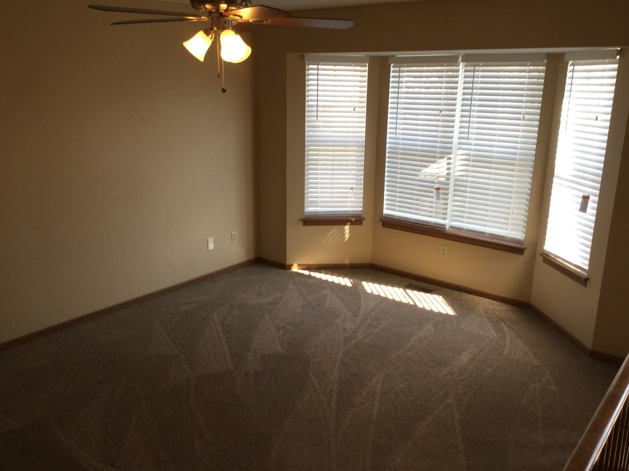 1105 Parc Central Dr - Photo 2 of 15